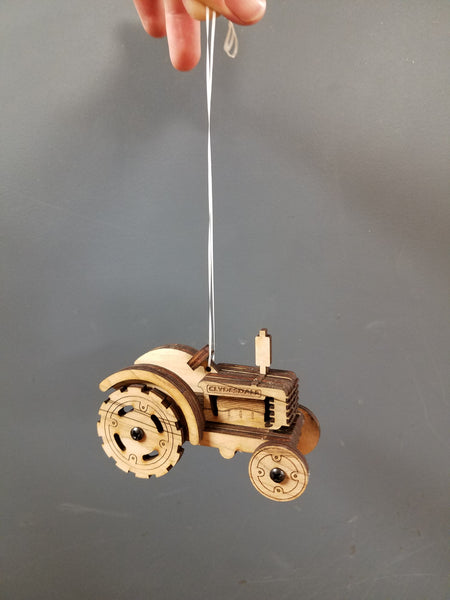Clydesdale Tractor Mini Ornament Kit